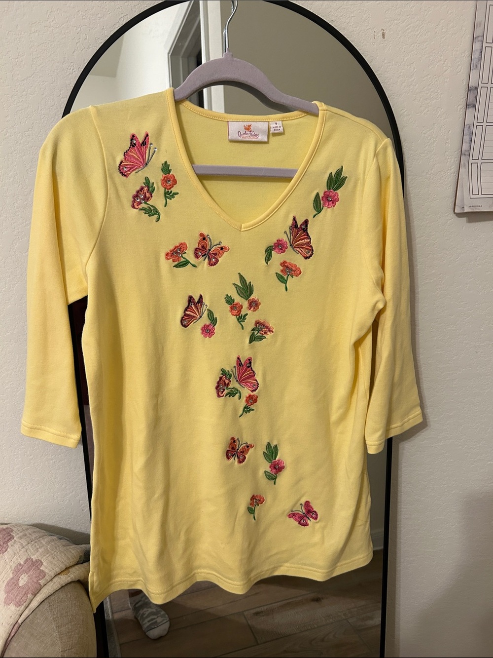 Quacker Factory Lemon Yellow V-Neck Butterfly & Floral Embroidered Top
